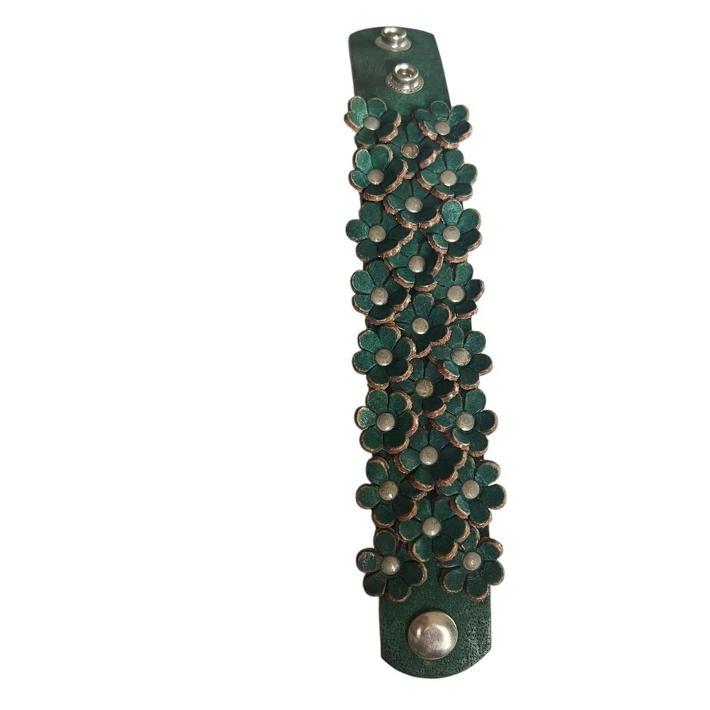 Vintage Turquoise Green Flower Studded Leather Cuff Bracelet Y2K - Picture 2 of 7